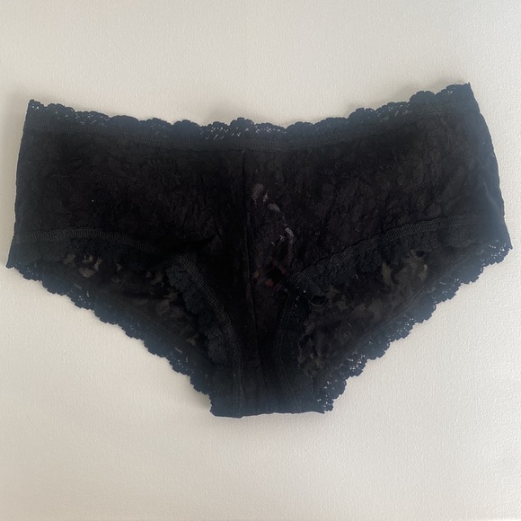 SIGNATURE LACE BOYSHORT BLACK - Picture 4 of 7
